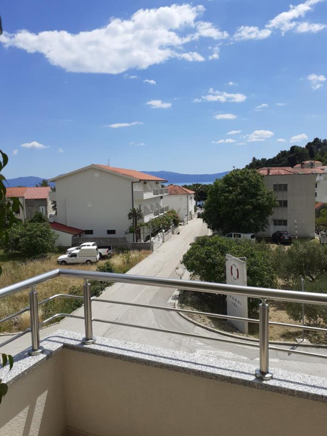 Apartments Lozina Drvenik  Bagian luar foto