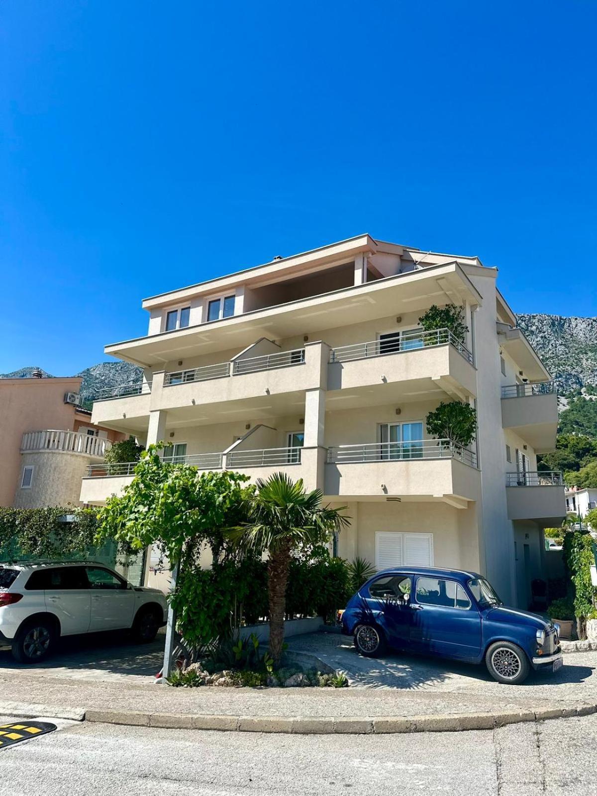 Apartments Lozina Drvenik  Bagian luar foto