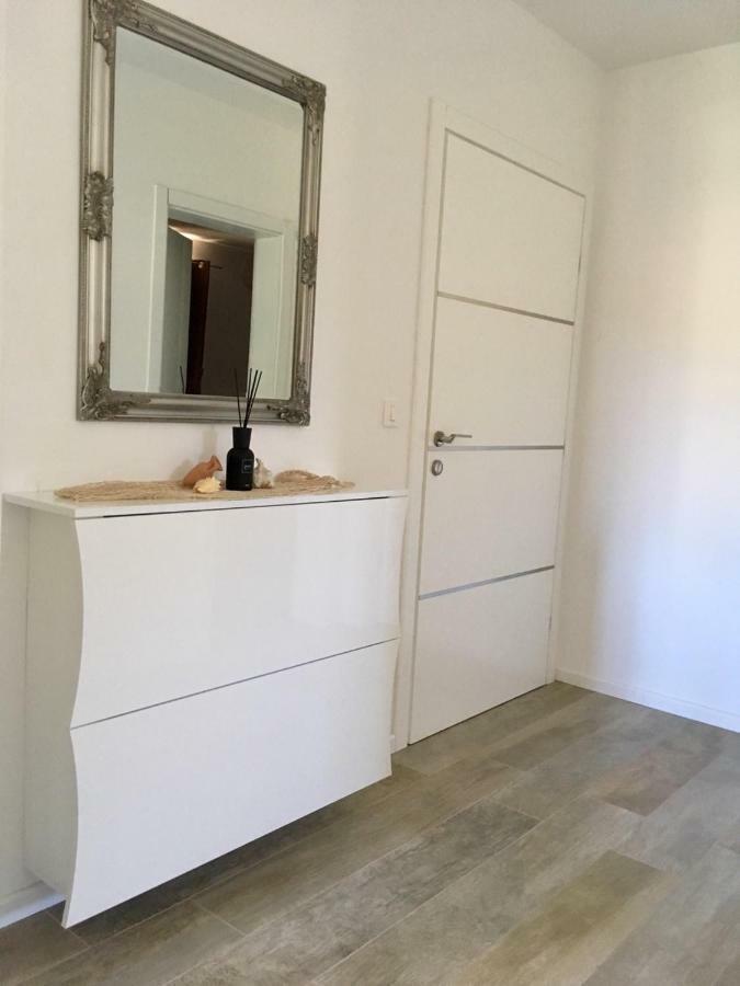 Apartments Lozina Drvenik  Bagian luar foto